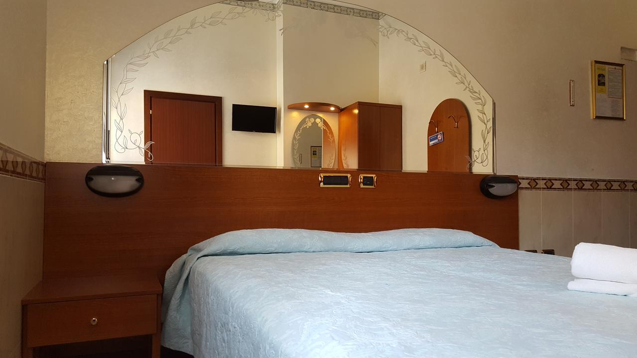 Motel Villaggio Imola Exterior photo