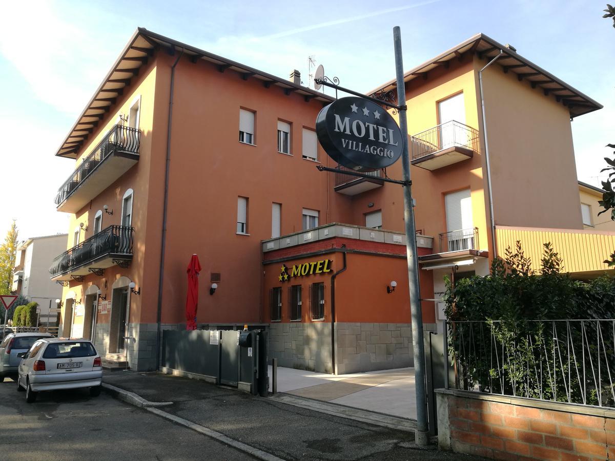 Motel Villaggio Imola Exterior photo